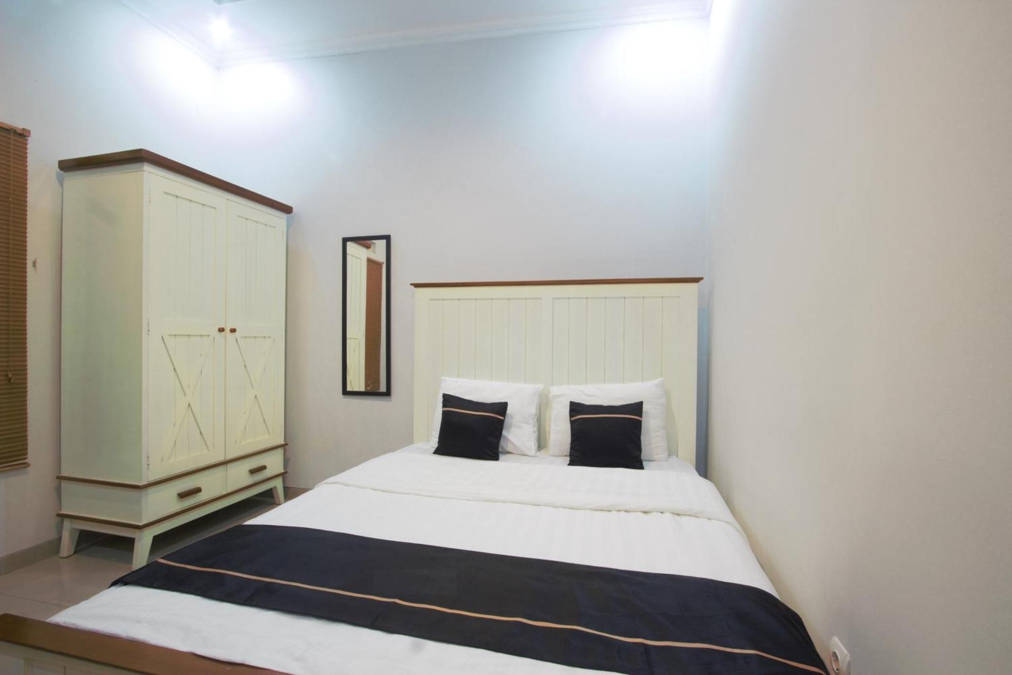 Cendhani Raras Residence Pakualaman Ngoại thất bức ảnh